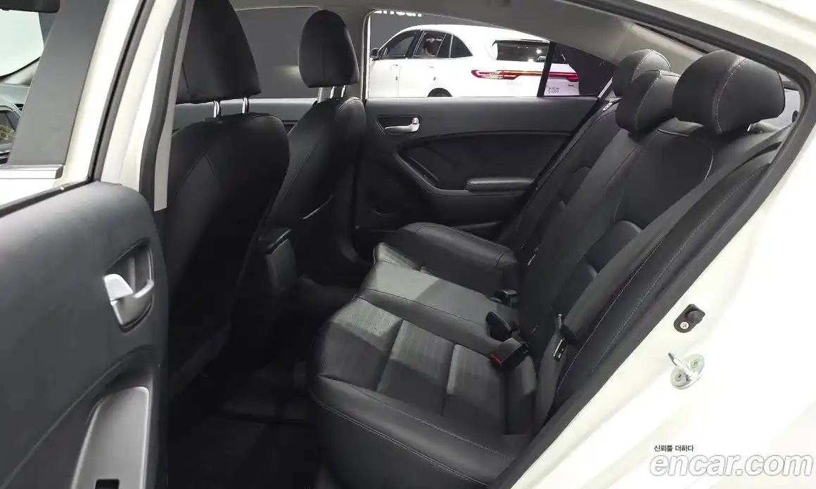 Kia K3 2016 1.6 гидро в Москве № 1758353, фото 18