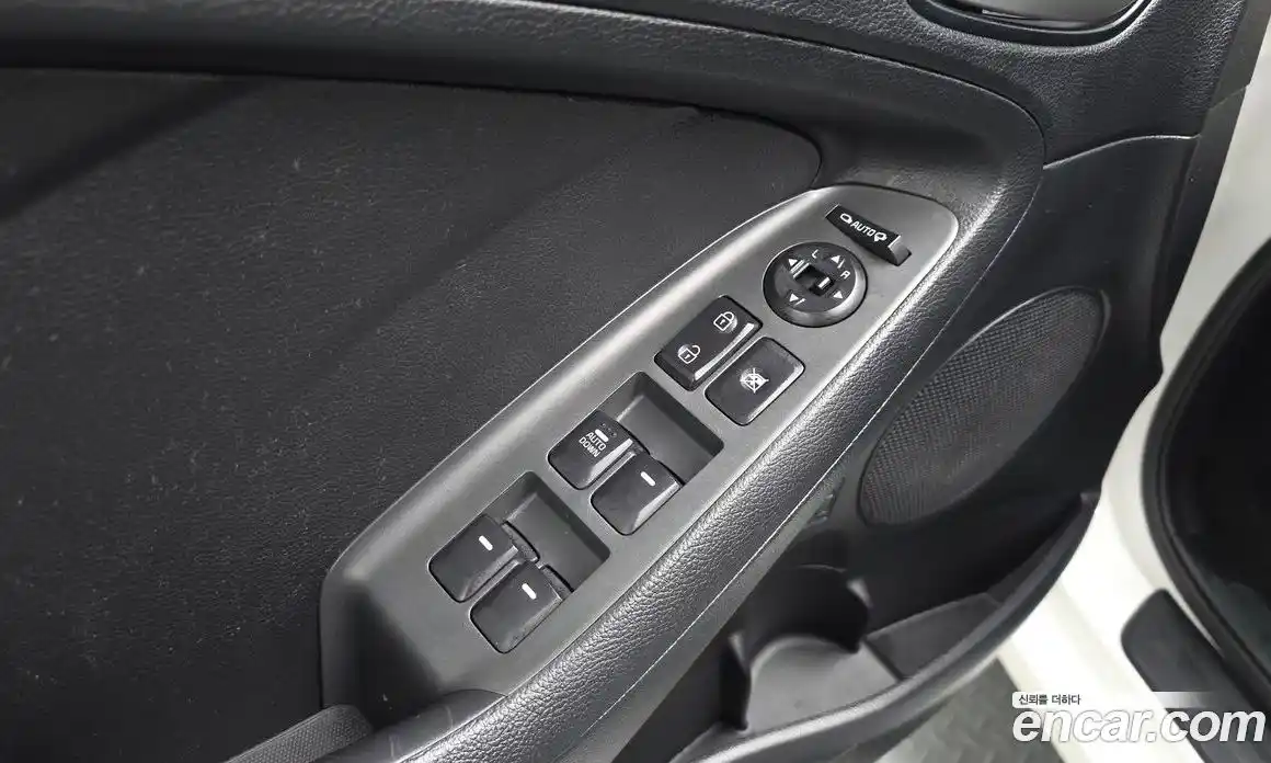 Kia K3 2016 1.6 гидро в Москве № 1758353, фото 27