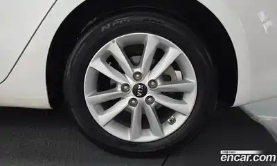 Kia K3 2016 1.6 гидро в Москве № 1758353, миниатюра 7