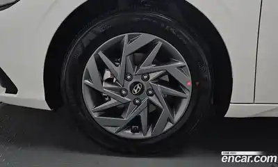 Hyundai Avante 2025 1.6 гидро в Москве № 1830179, миниатюра 4