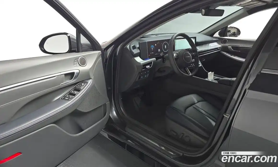 Hyundai Sonata 2025 1.6 гидро в Москве № 1830249, фото 12
