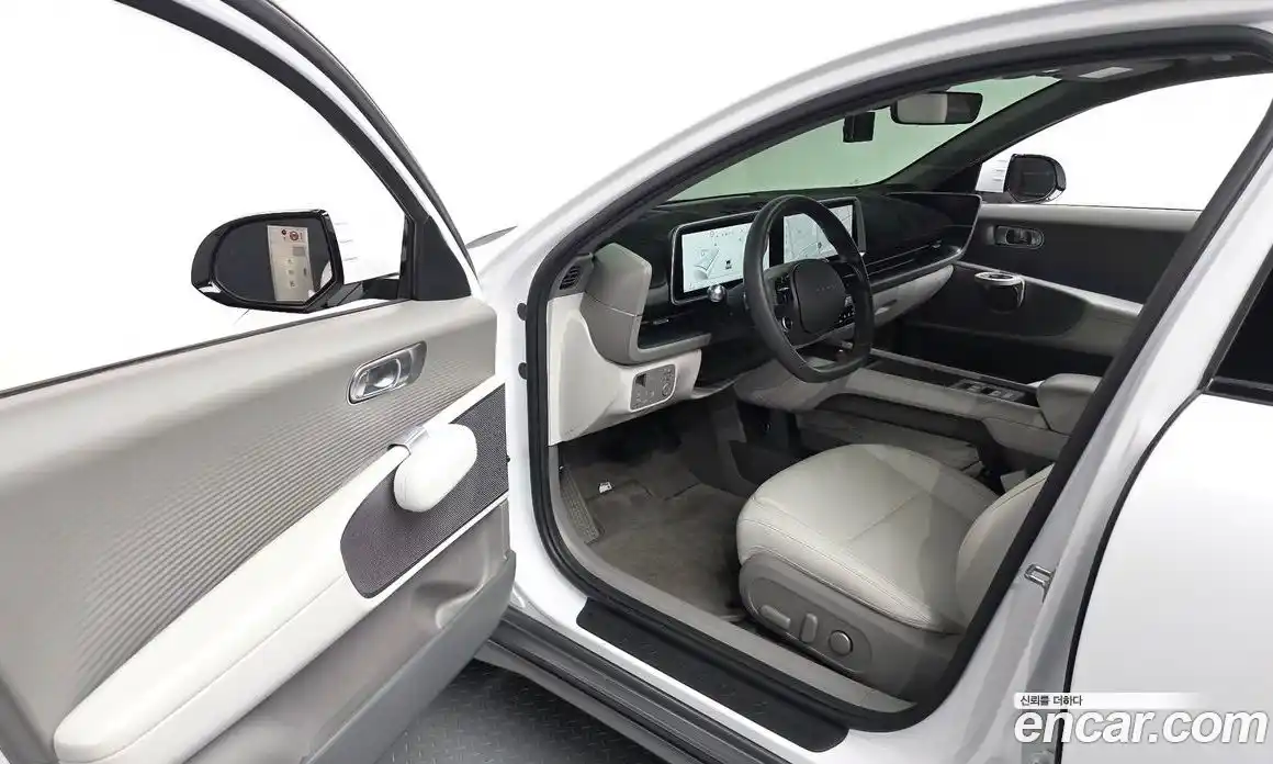 Hyundai Ioniq 6 2022 0.1 гидро в Москве № 1830461, фото 13