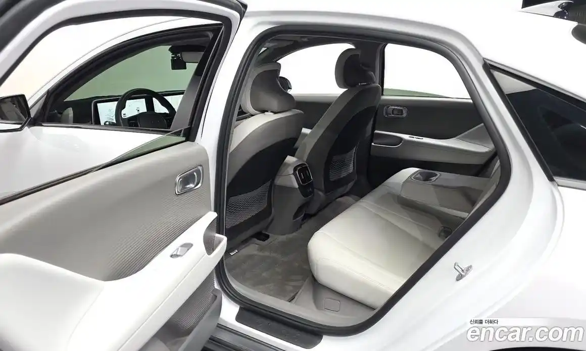 Hyundai Ioniq 6 2022 0.1 гидро в Москве № 1830461, фото 16