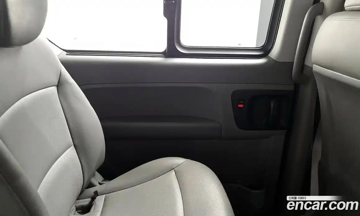Hyundai Starex 2017 2.5 гидро в Москве № 1830724, фото 14