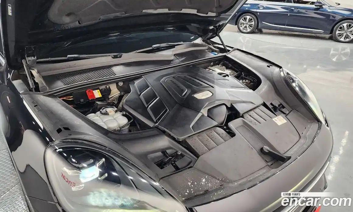 Porsche Cayenne 2020 3.0 гидро в Москве № 183456, фото 6