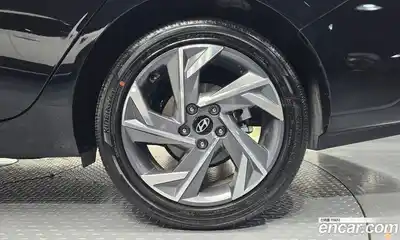 Hyundai Avante 2025 1.6 гидро в Москве № 1903425, миниатюра 6