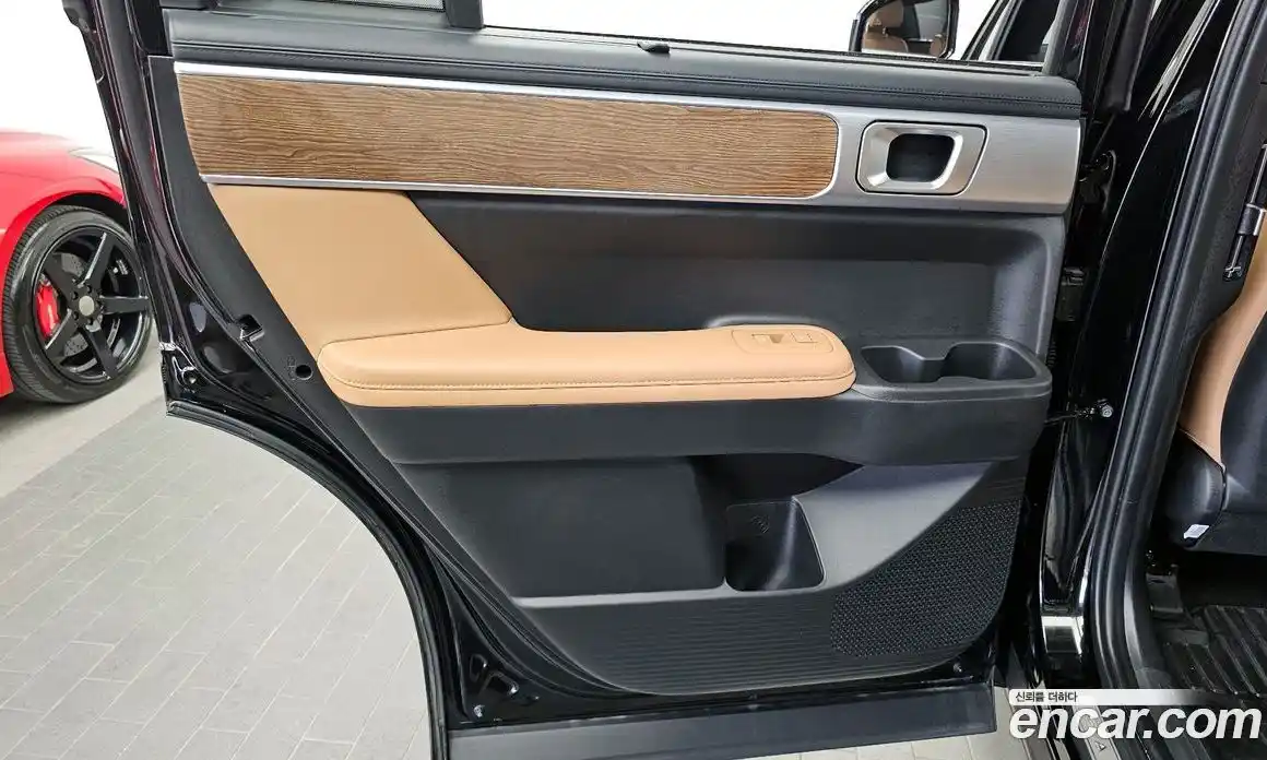 Hyundai Santa Fe 2023 2.5 гидро в Москве № 1903976, фото 15