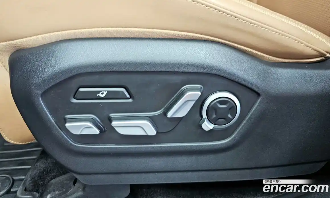 Hyundai Santa Fe 2023 2.5 гидро в Москве № 1903976, фото 31