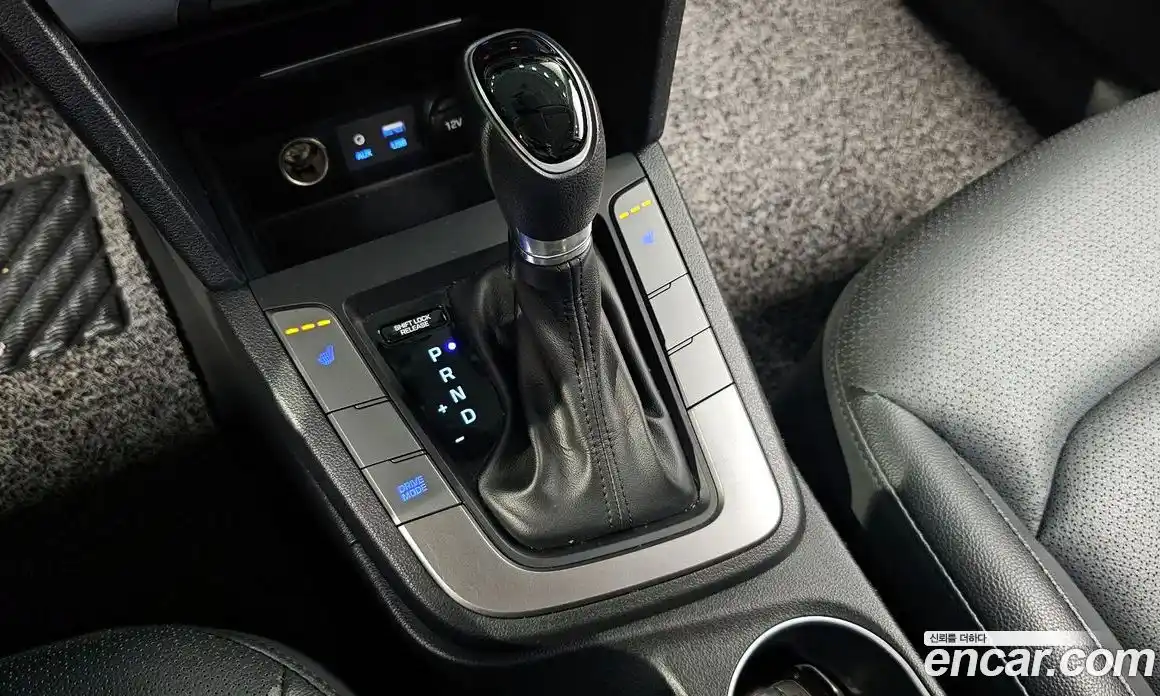 Hyundai Avante 2018 1.6 гидро в Москве № 1903998, фото 12