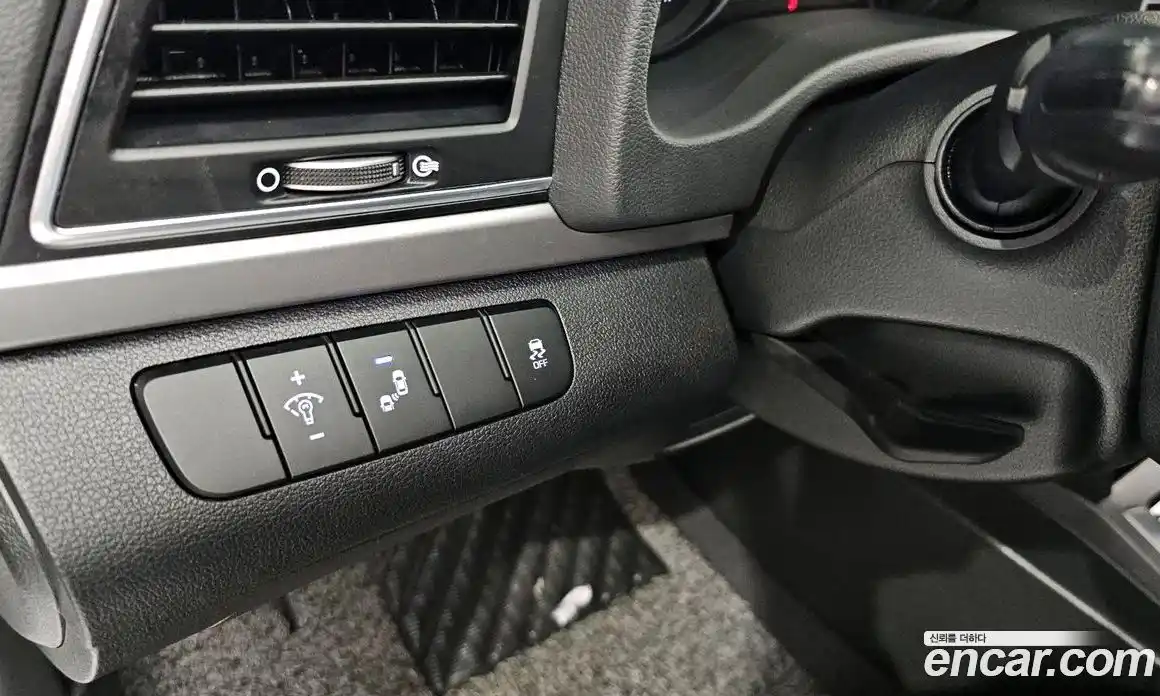 Hyundai Avante 2018 1.6 гидро в Москве № 1903998, фото 27