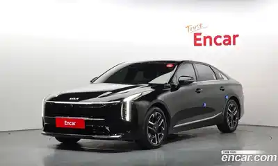Kia K8, 2025