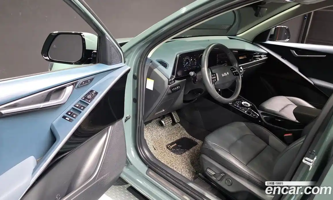 Kia Niro 2022 1.6 гидро в Москве № 1904444, фото 13