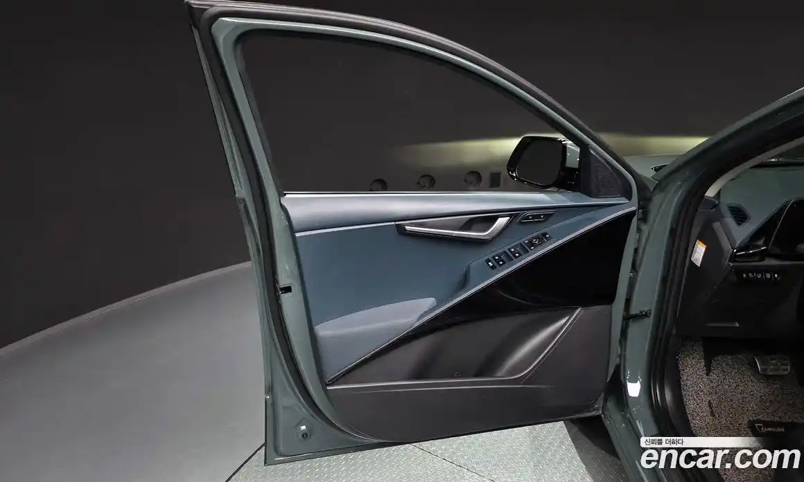 Kia Niro 2022 1.6 гидро в Москве № 1904444, фото 14