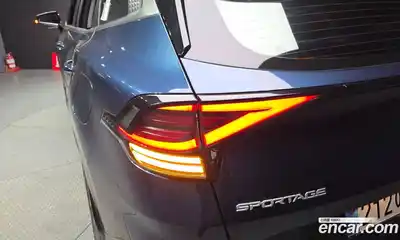 Kia Sportage 2024 1.6 гидро в Москве № 1904460, миниатюра 9