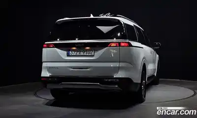 Kia Canival 2023 3.5 гидро в Москве № 1904871, миниатюра 4