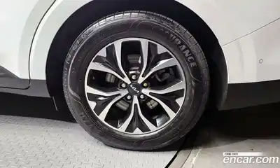 Kia Canival 2023 3.5 гидро в Москве № 1904871, миниатюра 7