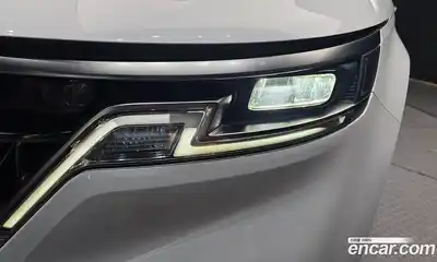 Kia Canival 2023 3.5 гидро в Москве № 1904871, миниатюра 8