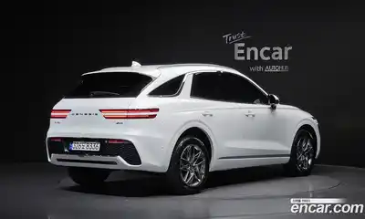 Genesis GV70 2023 2.2 гидро в Москве № 1905381, миниатюра 2