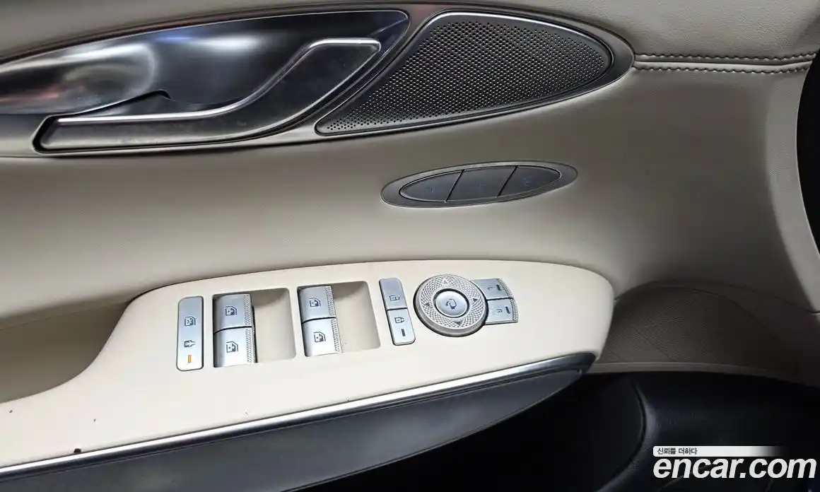 Genesis GV70 2021 2.5 гидро в Москве № 1905412, фото 31