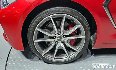 Genesis G70 2019 2.0 гидро в Москве № 1905588, миниатюра 5