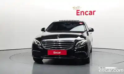 Mercedes-Benz E-Class 2018 2.0 гидро в Москве № 1906194, миниатюра 3