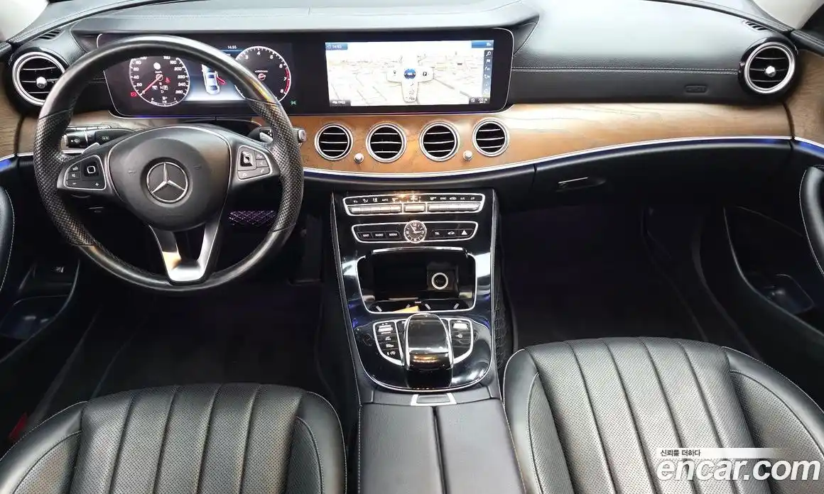 Mercedes-Benz E-Class 2018 2.0 гидро в Москве № 1906194, фото 10