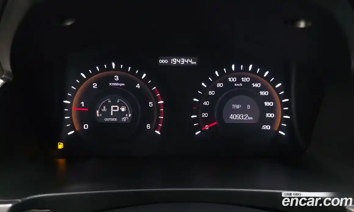 SsangYong Korando 2015 2.0 гидро в Москве № 1906684, фото 8
