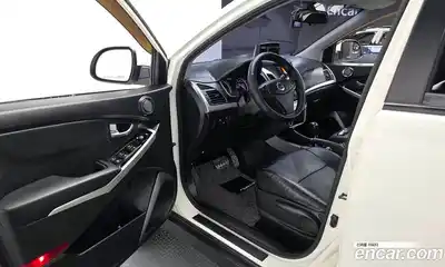 SsangYong Korando 2015 2.0 гидро в Москве № 1906684, миниатюра 10