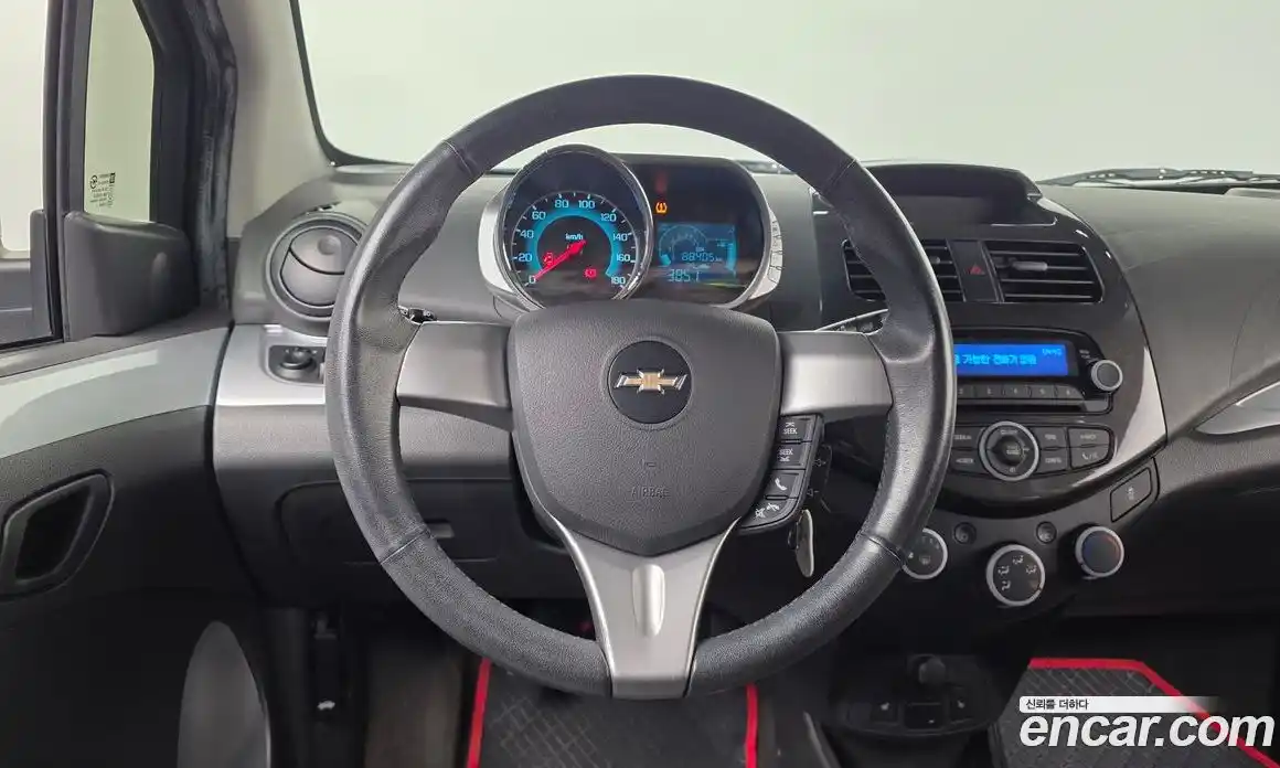 Chevrolet Spark 2015 1.0 механика в Москве № 1907425, фото 19