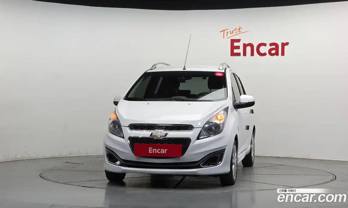 Chevrolet Spark 2015 1.0 механика в Москве № 1907425, фото 3