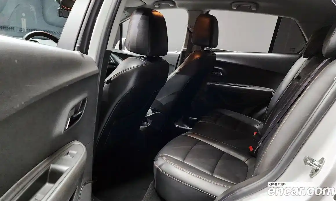 Chevrolet Trax 2017 1.6 гидро в Москве № 1907656, фото 18