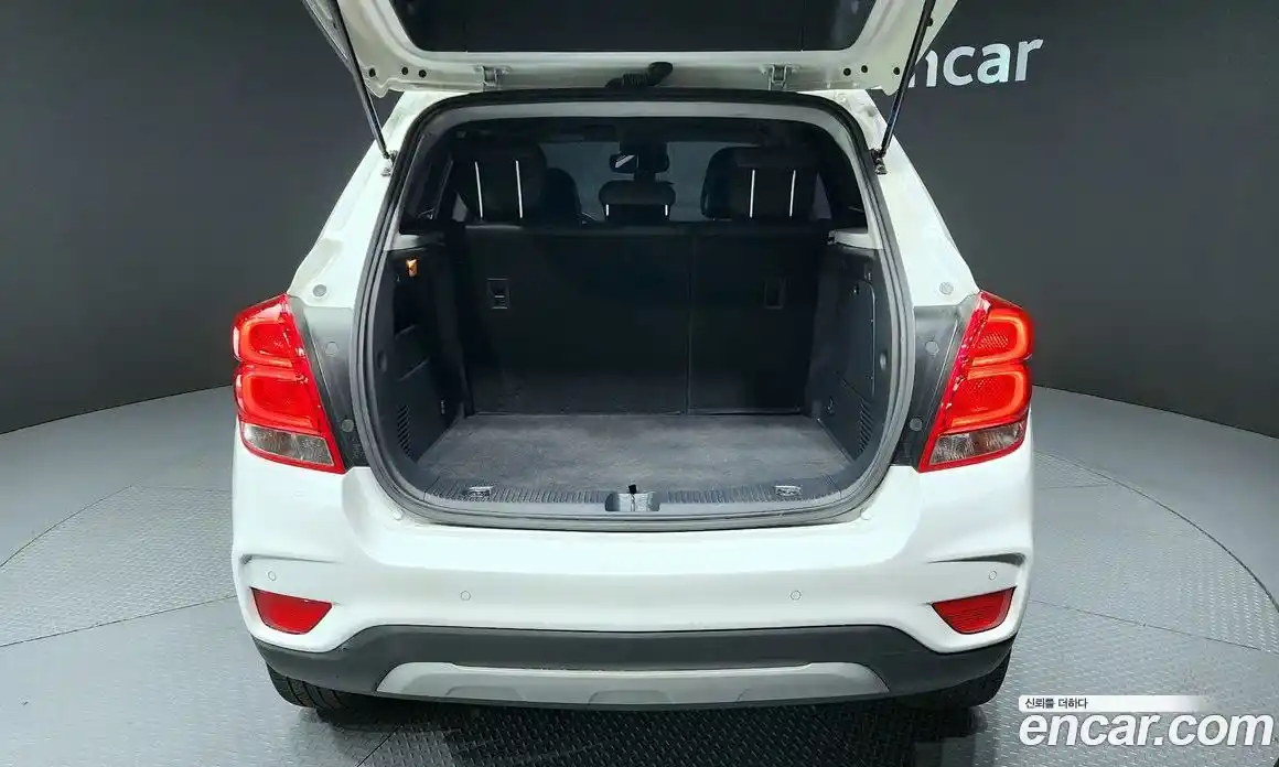 Chevrolet Trax 2017 1.6 гидро в Москве № 1907656, фото 26