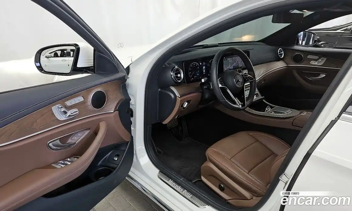 Mercedes-Benz E-Class 2022 2.0 гидро в Москве № 1908462, фото 13