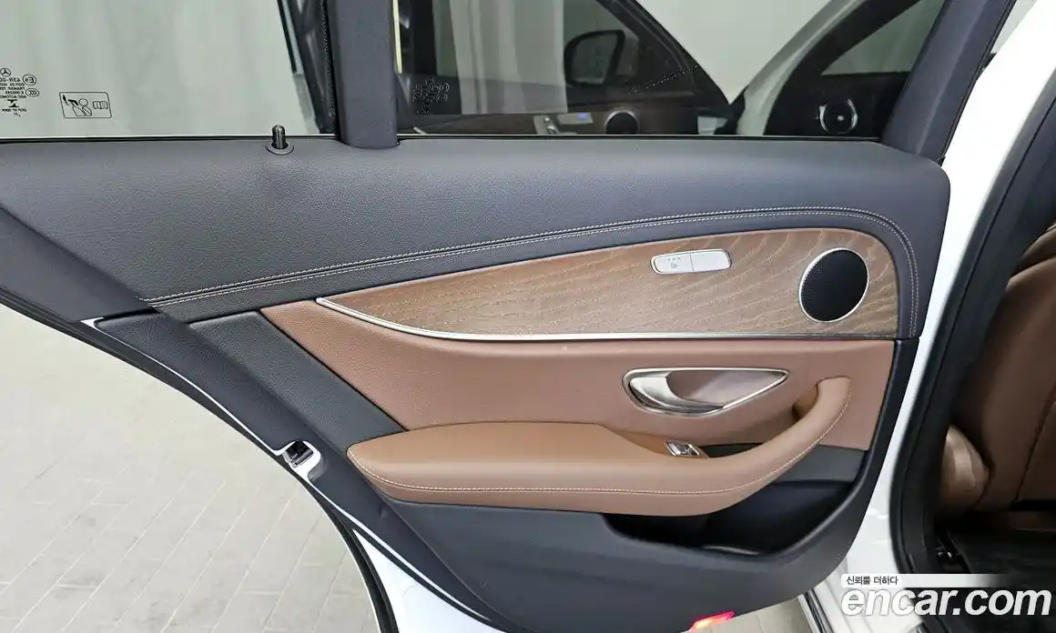 Mercedes-Benz E-Class 2022 2.0 гидро в Москве № 1908462, фото 15