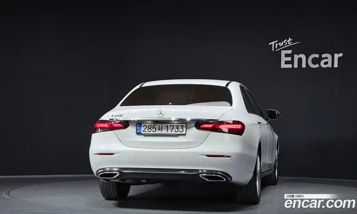 Mercedes-Benz E-Class 2022 2.0 гидро в Москве № 1908462, фото 4