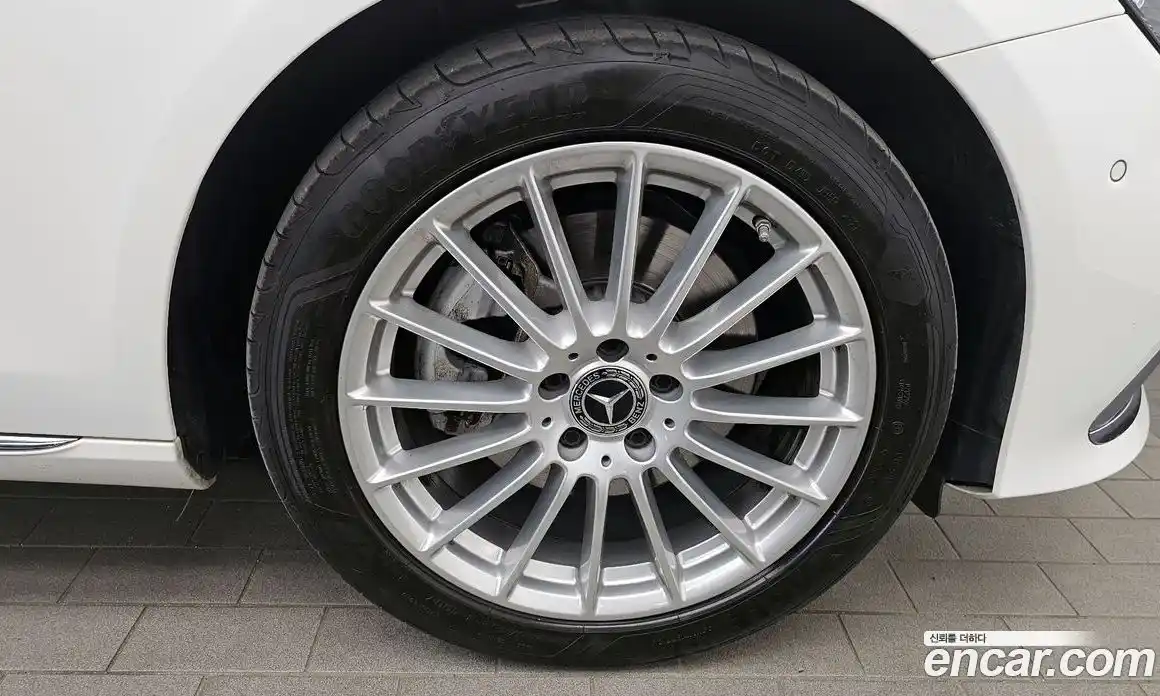 Mercedes-Benz E-Class 2022 2.0 гидро в Москве № 1908462, фото 7