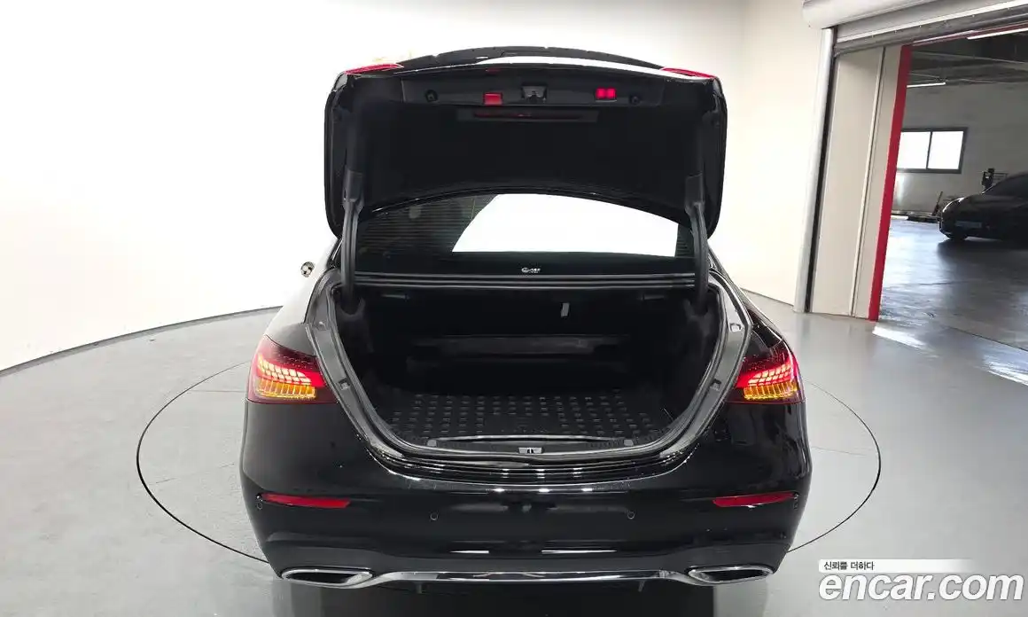 Mercedes-Benz E-Class 2022 2.0 гидро в Москве № 1908675, фото 26