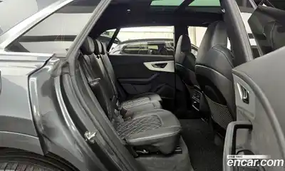 Audi Q8 2021 3.0 гидро в Москве № 1910702, миниатюра 12