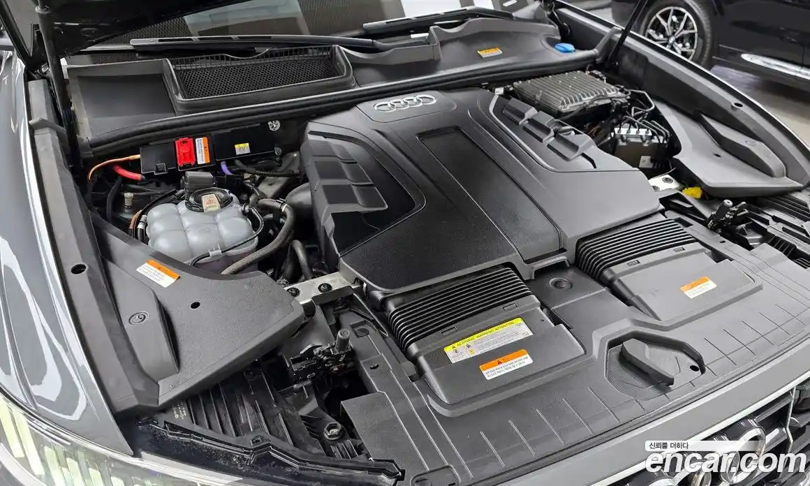 Audi Q8 2021 3.0 гидро в Москве № 1910702, фото 6