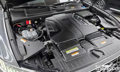 Audi Q8 2021 3.0 гидро в Москве № 1910702, миниатюра 6