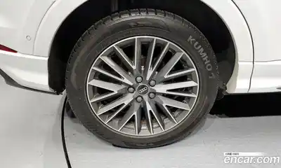 Audi Q3 2023 2.0 гидро в Москве № 1910822, миниатюра 5