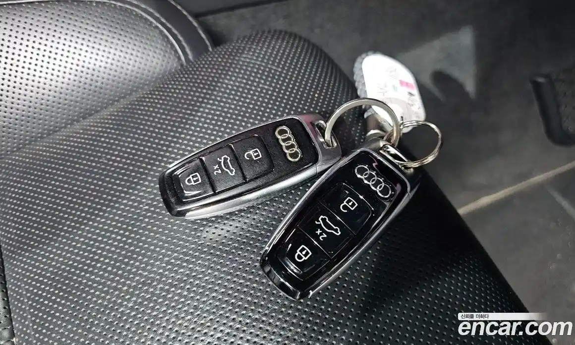 Audi A8 2020 3.0 гидро в Москве № 1911177, фото 44