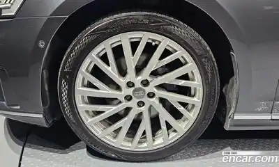 Audi A8 2020 3.0 гидро в Москве № 1911177, миниатюра 5