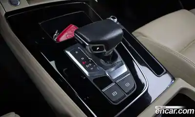 Audi Q5 2021 2.0 гидро в Москве № 1911479, миниатюра 12