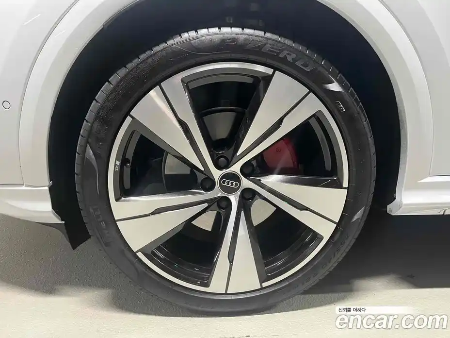 Audi Q5 2025 2.0 гидро в Москве № 1912039, фото 3
