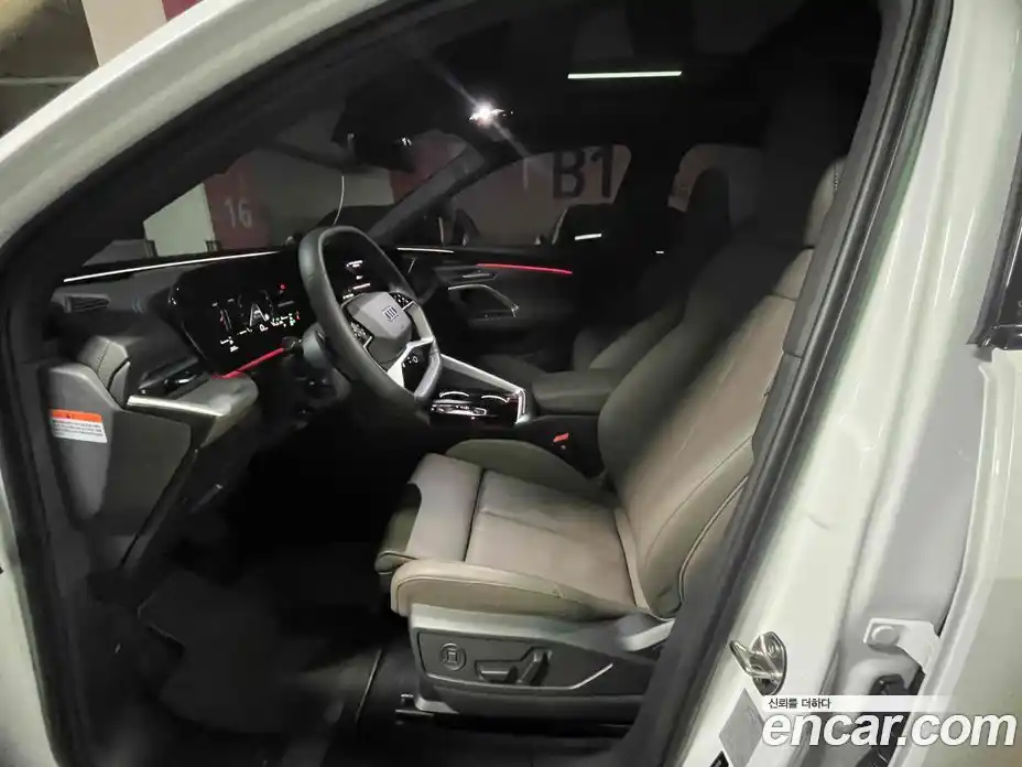 Audi Q5 2025 2.0 гидро в Москве № 1912039, фото 8