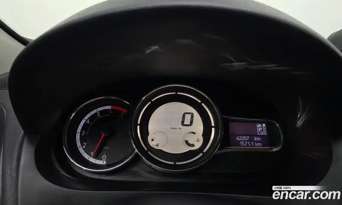 Renault SM3 2017 1.6 гидро в Москве № 1912201, фото 8