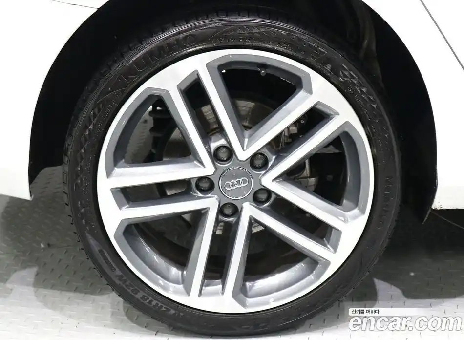 Audi A3 2019 2.0 гидро в Москве № 1912244, фото 5