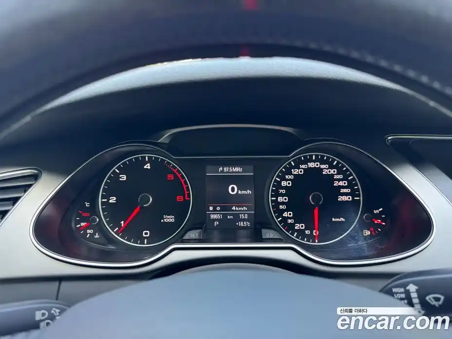 Audi A4 2013 2.0 гидро в Москве № 1912370, фото 14