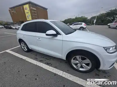 Audi Q5 2020 2.0 гидро в Москве № 1912392, миниатюра 2